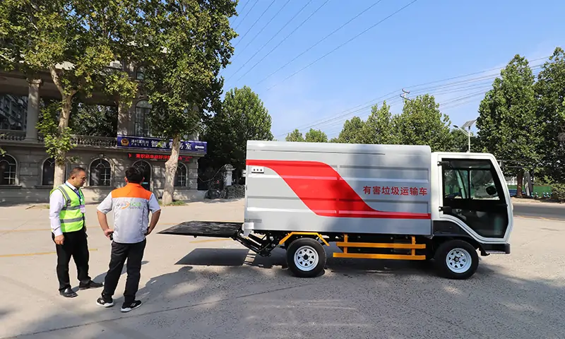 純電動(dòng)分類垃圾清運(yùn)車，小區(qū)垃圾分類轉(zhuǎn)運(yùn)好幫手