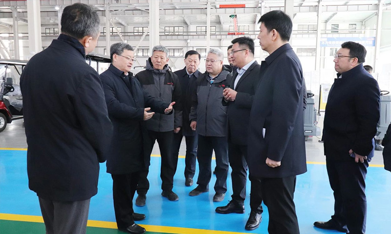 熱烈歡迎濟南市長于海田蒞臨巨能智造產業園區調研復工及科技創新發展情況！深入山東百易新能源環衛車總裝車間參觀指導！